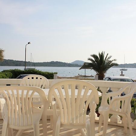 Apartment Lydia Bilan فوديس الغرفة الصورة